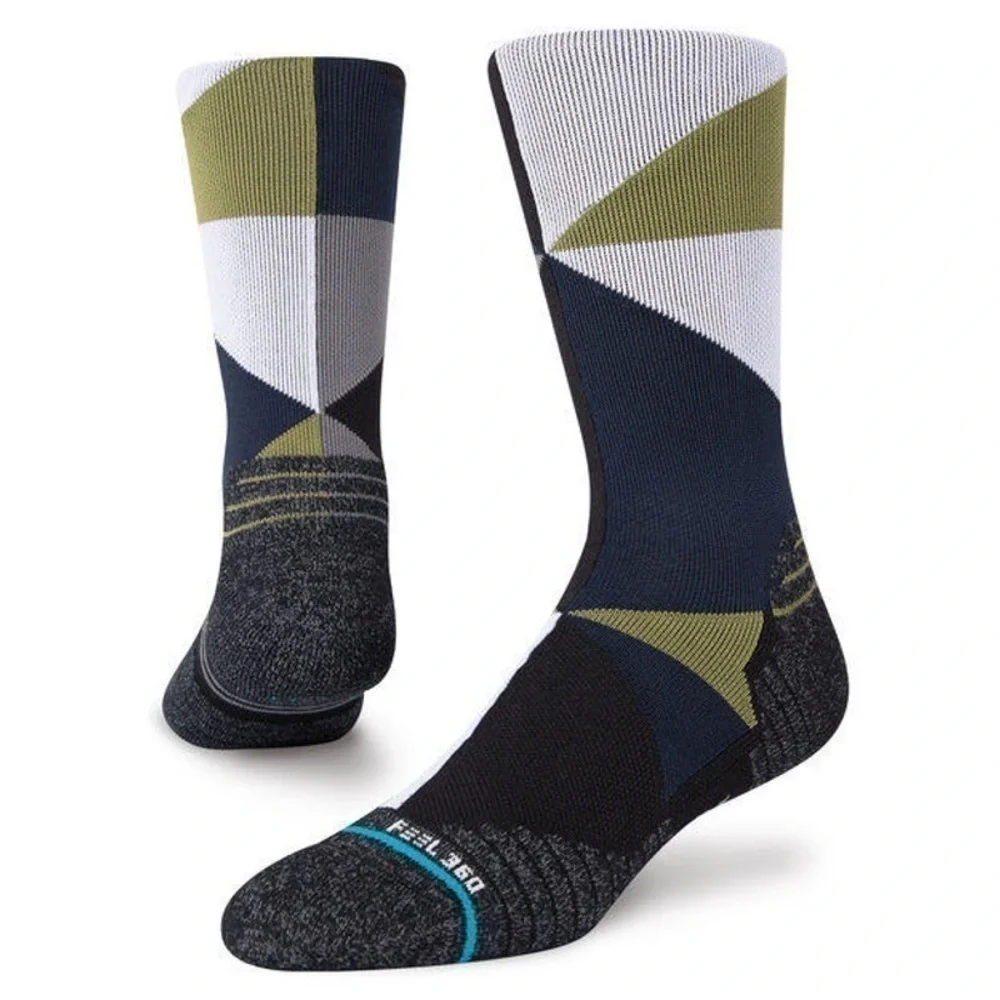 𝅺stance UNISEX RESOLUTE CREW
